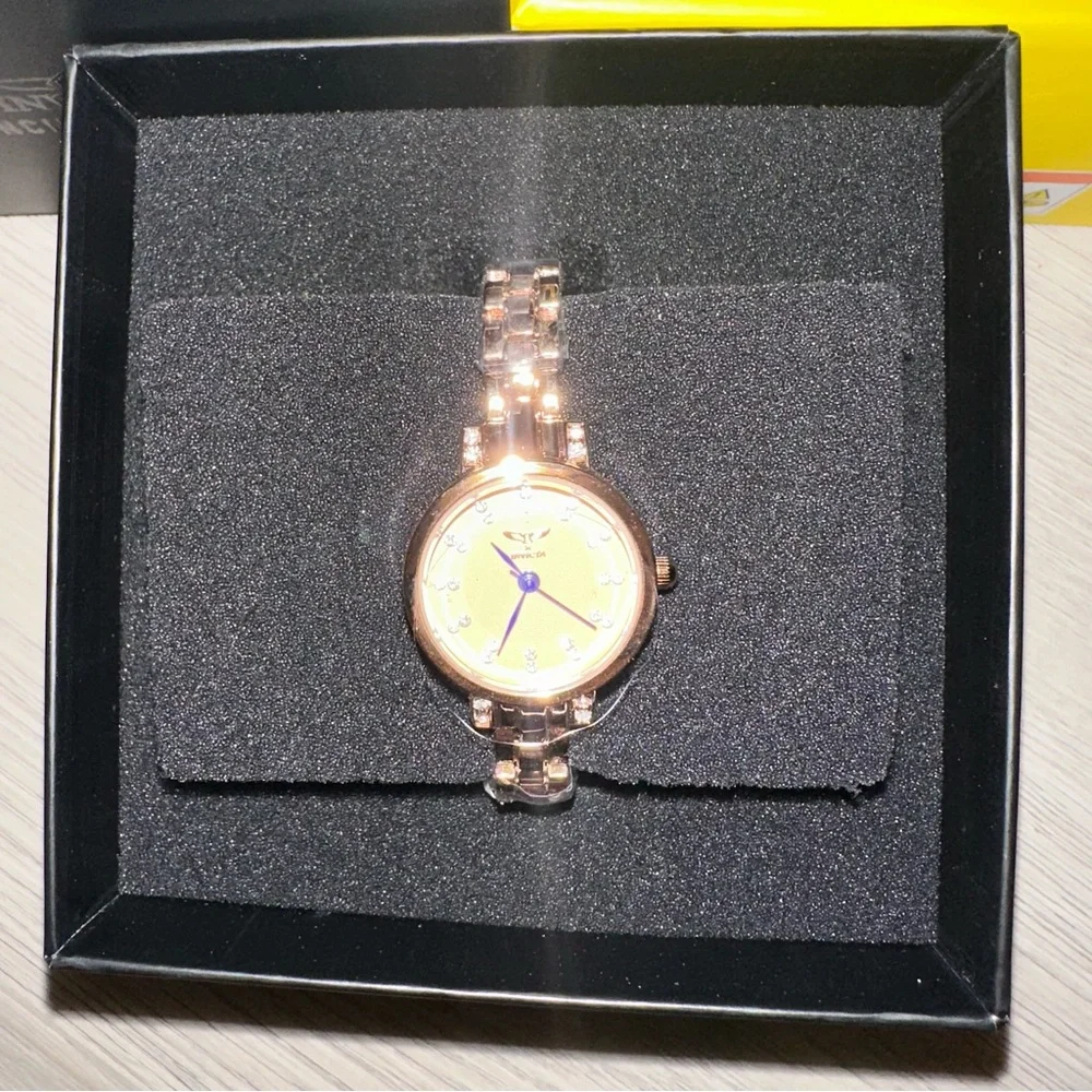 Invicta Angel 69070 Women’s 25mm Rose Gold Quartz Bracelet Watch NIB